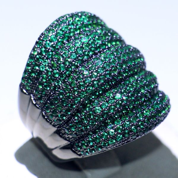 sparkling 2018 new arrival choucong brand luxury jewelry 10kt black gold fill pave emerald cz diamond gemstones women wedding finger ring, Slivery;golden
sparkling 2018 new arrival choucong brand luxury jewelry 10kt black gold fill pave emerald cz diamond gemstones women wedding finger ring, Slivery;golden