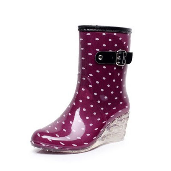 fashion new arrival pvc rain boots waterproof flat shoes woman rain woman water rubber zipper boots good quality boot, Black;red
fashion new arrival pvc rain boots waterproof flat shoes woman rain woman water rubber zipper boots good quality boot, Black;red