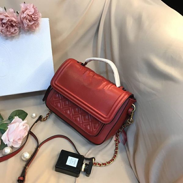 fashion brand handbag designer handbags Europe and America Ladies luxury handbags Fashion wallet Outdoor bags free shipping
fashion brand handbag designer handbags Europe and America Ladies luxury handbags Fashion wallet Outdoor bags free shipping