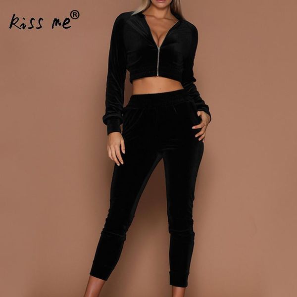 velvet women sportswear sets high waist two piece trainning exercise sets slimming winter outdoor sport running clothing, White;black 
velvet women sportswear sets high waist two piece trainning exercise sets slimming winter outdoor sport running clothing, White;black