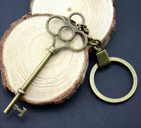 6 pieces key chain women key rings for car keychains with charms key 74mm, Slivery;golden
6 pieces key chain women key rings for car keychains with charms key 74mm, Slivery;golden
