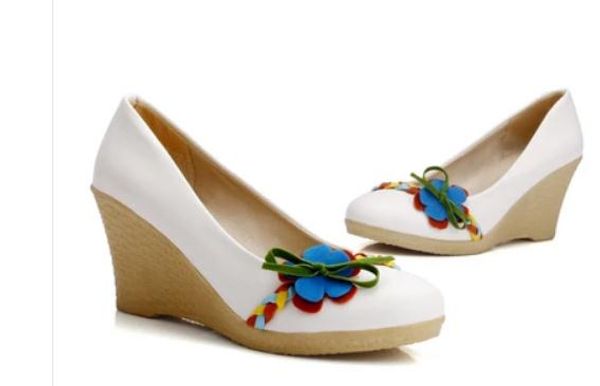 send 2016 spring and autumn new style women's shoes with thick bottom slope heel and high heel round head, Black
send 2016 spring and autumn new style women's shoes with thick bottom slope heel and high heel round head, Black