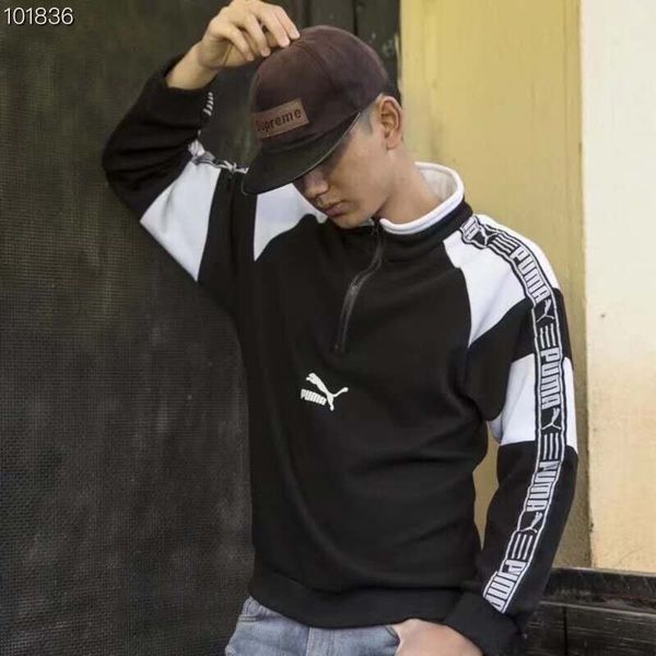 stitching clothes men and women with the same section of the classic logo of guardian clothing fine print loose shoulder design, Black;brown
stitching clothes men and women with the same section of the classic logo of guardian clothing fine print loose shoulder design, Black;brown