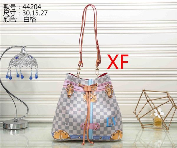 NEW shoulder bags Noé leather bucket bag women famous brands designer handbags high quality flower printing crossbody bag purse TWIST
NEW shoulder bags Noé leather bucket bag women famous brands designer handbags high quality flower printing crossbody bag purse TWIST
