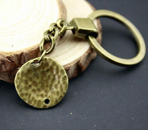 6 pieces key chain women key rings couple keychain for keys middle size water ripples 21x20mm, Slivery;golden
6 pieces key chain women key rings couple keychain for keys middle size water ripples 21x20mm, Slivery;golden