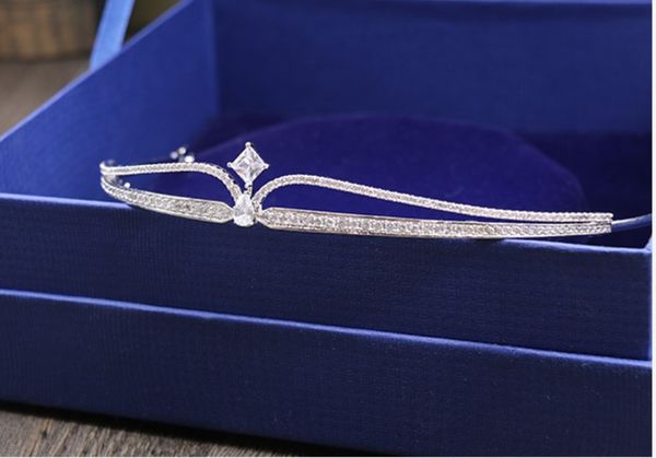 simple and elegant bridal headpieces shinny romantic tiaras wedding pricess birthday party crowns rhinestones, Silver
simple and elegant bridal headpieces shinny romantic tiaras wedding pricess birthday party crowns rhinestones, Silver