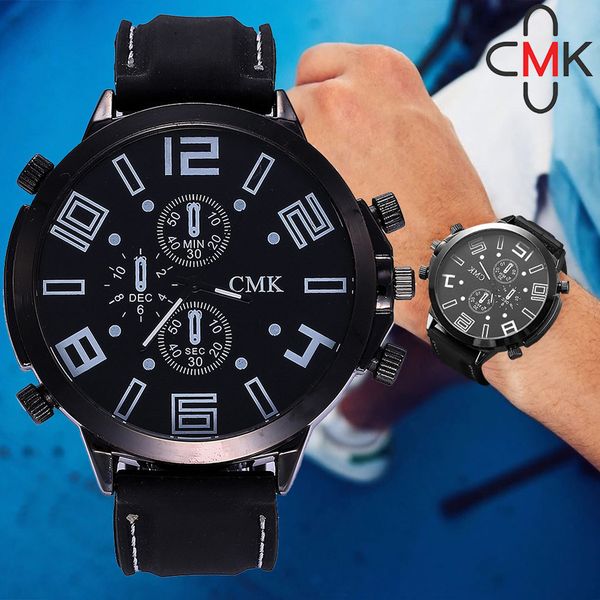 men unique wrist watch with pu leather strap large dial number scale casual digital watches@88, Slivery;brown
men unique wrist watch with pu leather strap large dial number scale casual digital watches@88, Slivery;brown