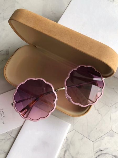 latest selling popular fashion 3103 women sunglasses mens sunglasses men sunglasses gafas de sol sun glasses uv400 lens with box, White;black
latest selling popular fashion 3103 women sunglasses mens sunglasses men sunglasses gafas de sol sun glasses uv400 lens with box, White;black