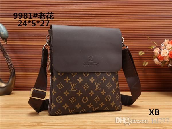 2018Classic fashion famous brand women casual tote bag PU handbags Shoulder Tote Bagspurse Free shipping40
2018Classic fashion famous brand women casual tote bag PU handbags Shoulder Tote Bagspurse Free shipping40