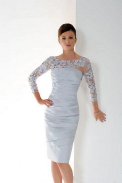 2019 new short mother of the bride dresses with 3/4 sleeves knee length lace appliques pleats ruched plus size women formal evening gowns, Black;red
2019 new short mother of the bride dresses with 3/4 sleeves knee length lace appliques pleats ruched plus size women formal evening gowns, Black;red