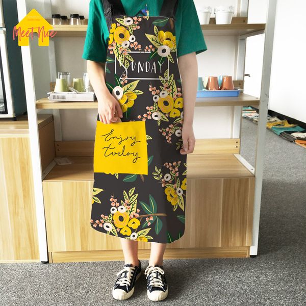 2018 new aprons pocket coon linen aprons for woman lady's cartoon kitchen cooking gardening coffee shop original
2018 new aprons pocket coon linen aprons for woman lady's cartoon kitchen cooking gardening coffee shop original