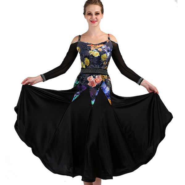 2018 customized ballroom dance competition dresses standard dance dresses ballroom dress velvet d0447 long sleeve rhinestones big hem, Black;red
2018 customized ballroom dance competition dresses standard dance dresses ballroom dress velvet d0447 long sleeve rhinestones big hem, Black;red