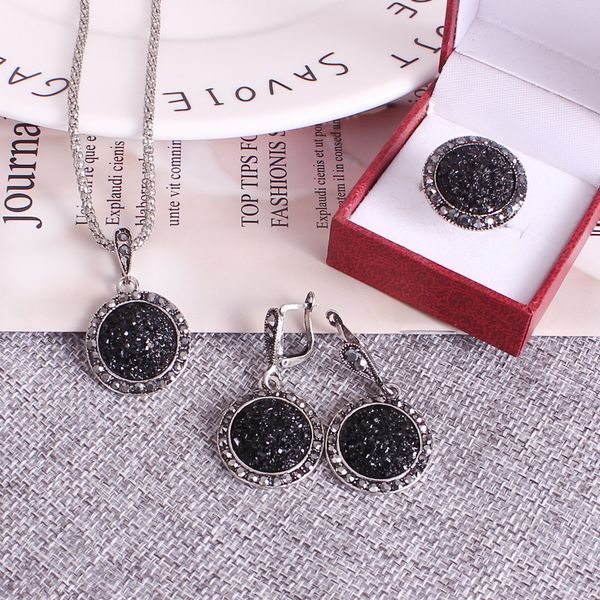 bohemian style 4 pcs women accessories shining jewelry set women vintage pendant necklace crystal necklace earring ring set, Silver
bohemian style 4 pcs women accessories shining jewelry set women vintage pendant necklace crystal necklace earring ring set, Silver