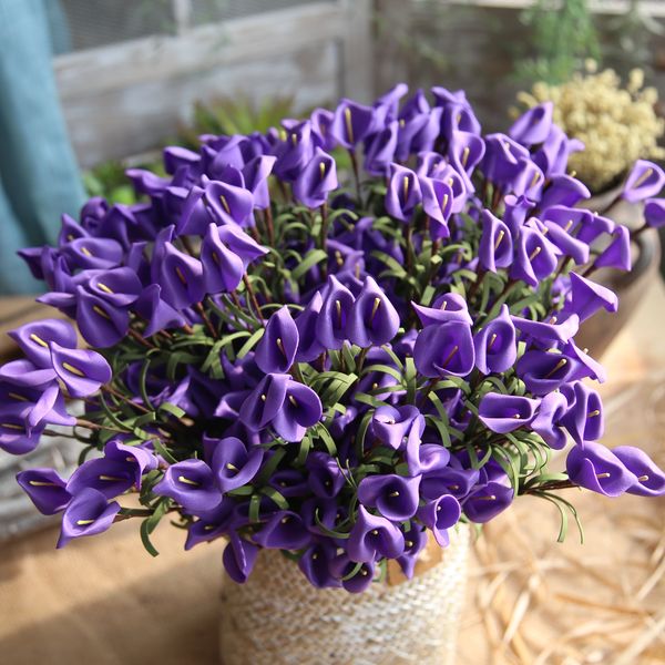 lin man artificial decorative flowers real touch pe calla lily for wedding home table decoration for party
lin man artificial decorative flowers real touch pe calla lily for wedding home table decoration for party