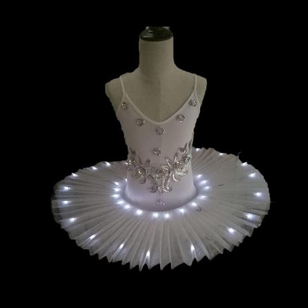 led light swan lake ballet tutu costume girls ballerina dress kids light up ballet dress dancewear stage costumes, Black;red
led light swan lake ballet tutu costume girls ballerina dress kids light up ballet dress dancewear stage costumes, Black;red