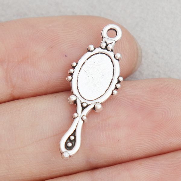 fashion antique silver color alloy cosmetic mirror charms make up tool charms 11*23mm 100pcs aac056, Bronze;silver
fashion antique silver color alloy cosmetic mirror charms make up tool charms 11*23mm 100pcs aac056, Bronze;silver