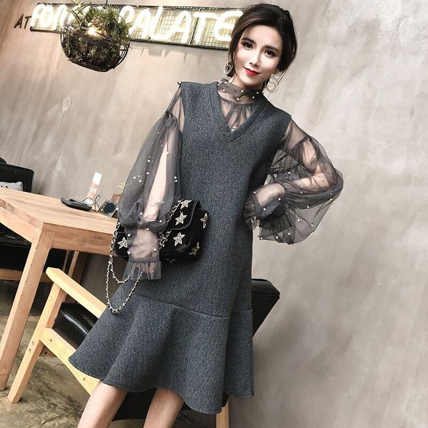 2018 new fashion women's dresses long-sleeved mesh shirt + ruffled woolen vest dress two-piece set female tide, Gray
2018 new fashion women's dresses long-sleeved mesh shirt + ruffled woolen vest dress two-piece set female tide, Gray