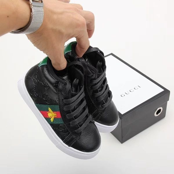 Children Leather Shoes Printing Bee Letter Shoes High End Youth Shoes Cowhide Handmade
Children Leather Shoes Printing Bee Letter Shoes High End Youth Shoes Cowhide Handmade