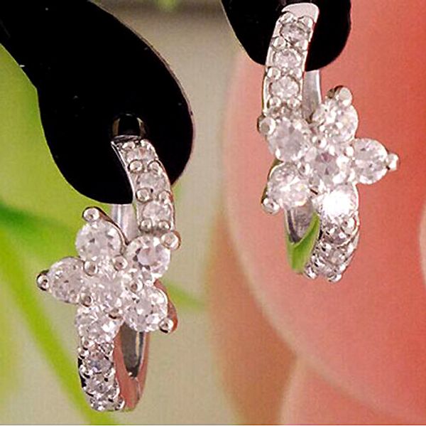 jexxi 1 pair 2018 summer style 925 sterling silver vintage elegant cubic zirconia charm hoop earrings for women, Golden;silver
jexxi 1 pair 2018 summer style 925 sterling silver vintage elegant cubic zirconia charm hoop earrings for women, Golden;silver