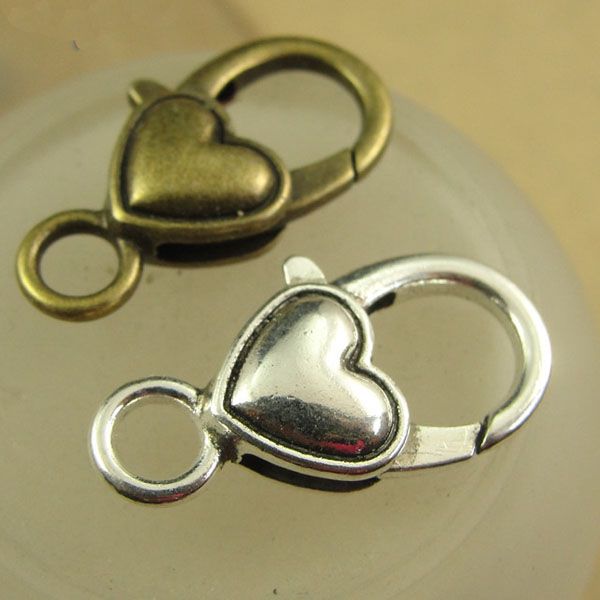 120 pcs/ lot lobster clasps heart shaped antique bronze & antique silver for option 26mmx14mm (1"x4/8")
120 pcs/ lot lobster clasps heart shaped antique bronze & antique silver for option 26mmx14mm (1"x4/8")