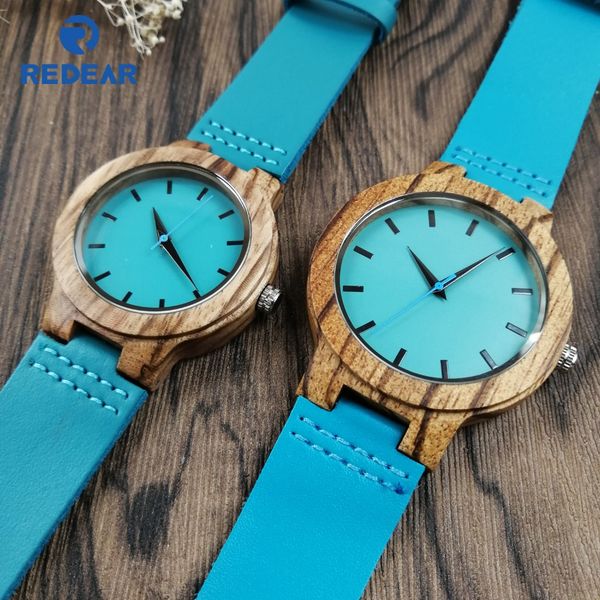 lovers' watches women wooden men watch turquoise blue timepieces in gift box, Slivery;brown
lovers' watches women wooden men watch turquoise blue timepieces in gift box, Slivery;brown