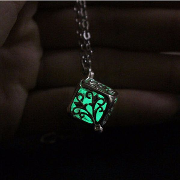 steampunk pretty magic round fairy locket glow in the dark pendant necklace gift glowing luminous vintage necklaces p1176, Silver
steampunk pretty magic round fairy locket glow in the dark pendant necklace gift glowing luminous vintage necklaces p1176, Silver