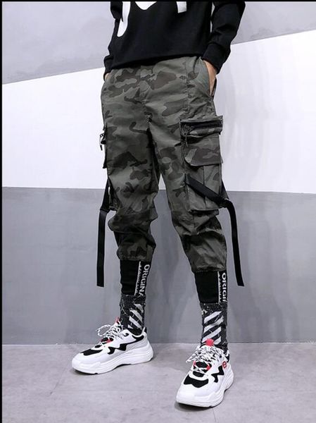 2018 new street tide models camouflage pants male personality loose feet harem pants hip-hop letter overalls, Black
2018 new street tide models camouflage pants male personality loose feet harem pants hip-hop letter overalls, Black