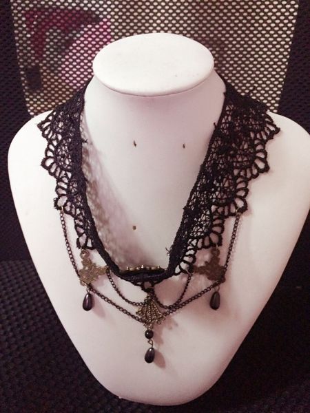 quality black choker new popular brand wholesaletexture beaded fashion lace necklace, Golden;silver
quality black choker new popular brand wholesaletexture beaded fashion lace necklace, Golden;silver