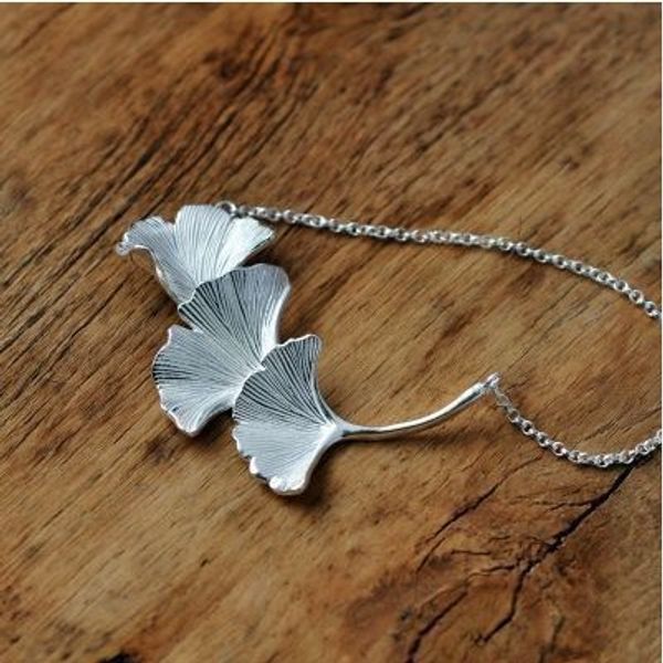 fresh and natural 925 silver ginkgo leaf necklace girl birthday gift wholesale handmade korean new style
fresh and natural 925 silver ginkgo leaf necklace girl birthday gift wholesale handmade korean new style