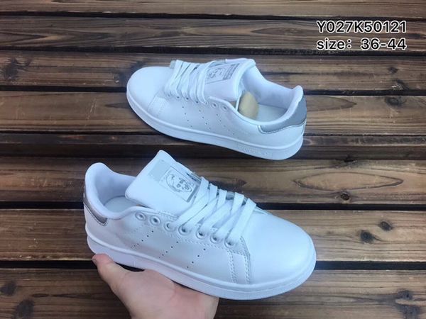 2020 fashion smith running shoes black white red blue green gray superstar casual men women sneakers stan sports shoes eur size 36-44
2020 fashion smith running shoes black white red blue green gray superstar casual men women sneakers stan sports shoes eur size 36-44