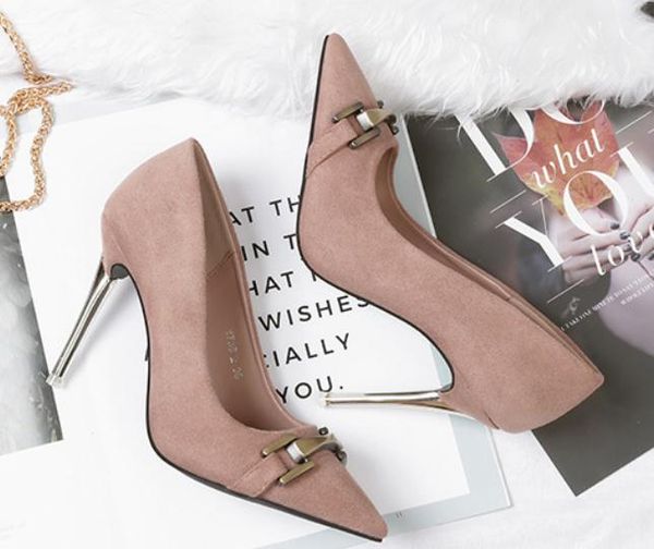 send 2017 autumn new style fashion shallow mouth fine heel pointed end suede high heel women's shoes, Black
send 2017 autumn new style fashion shallow mouth fine heel pointed end suede high heel women's shoes, Black