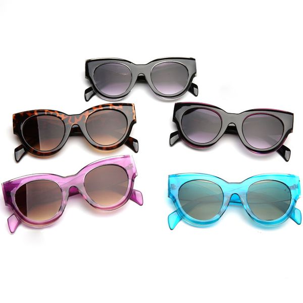 2018 модельер очки женщины классические круглые солнечные очки 100% uv eyewear очки очки 5colors nice face, White;black
2018 модельер очки женщины классические круглые солнечные очки 100% uv eyewear очки очки 5colors nice face, White;black