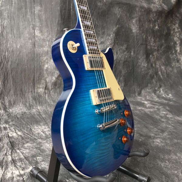 Бесплатная доставка Custom shop, blue Tiger Flame LP стандартные пользовательские электрогита
Бесплатная доставка Custom shop, blue Tiger Flame LP стандартные пользовательские электрогита