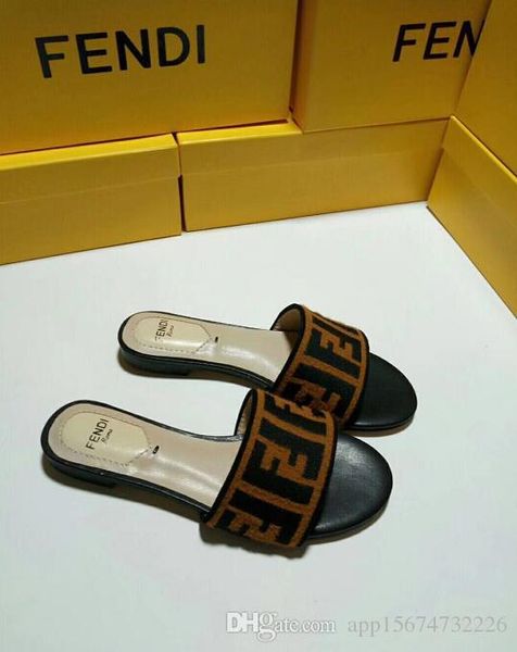 HOT 2018 SUMMER womens real leather Luxury Colourful punk spike studs Gladiator open toe flat slides Sandals
HOT 2018 SUMMER womens real leather Luxury Colourful punk spike studs Gladiator open toe flat slides Sandals