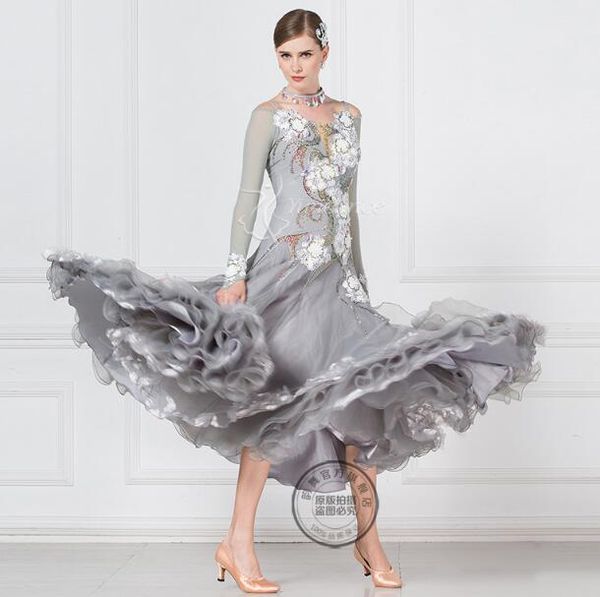 ballroom dance competition dresses women/ballroom dresses/ballroom waltz dresses/ballroom dancing silver grey 17248, Black;red
ballroom dance competition dresses women/ballroom dresses/ballroom waltz dresses/ballroom dancing silver grey 17248, Black;red