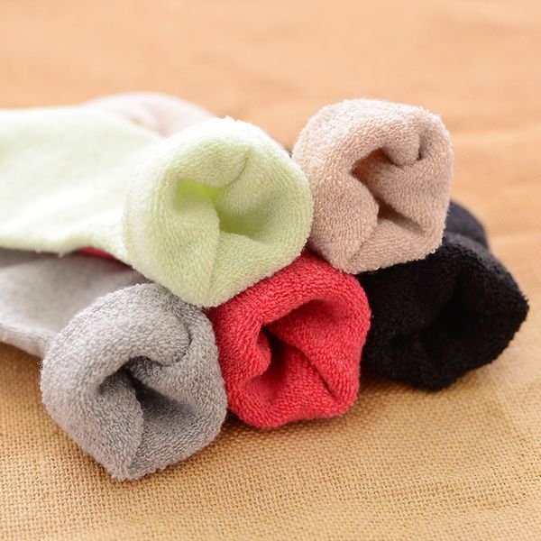 socks female autumn and winter knee-high socks solid color women's 100% cotton wool pile of pile of, Black;white
socks female autumn and winter knee-high socks solid color women's 100% cotton wool pile of pile of, Black;white