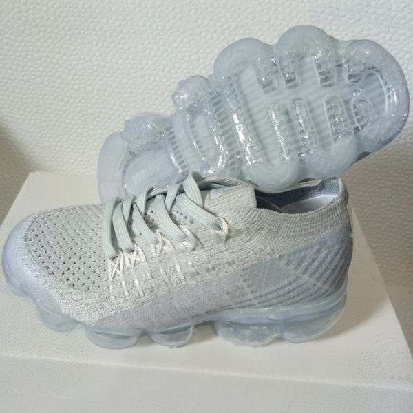 Новые Дети Обувь Kanye West V2 Wave Runner 500 кроссовки 700 Baby Girl Boy тренер кроссовки Дети спорт
Новые Дети Обувь Kanye West V2 Wave Runner 500 кроссовки 700 Baby Girl Boy тренер кроссовки Дети спорт