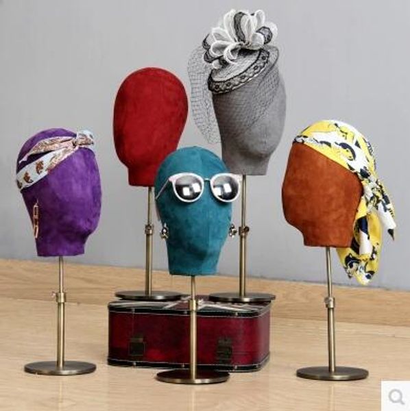 head model pedestal metal male and female slap-up covered with flannelette hat ornament scarf showing stand, White
head model pedestal metal male and female slap-up covered with flannelette hat ornament scarf showing stand, White
