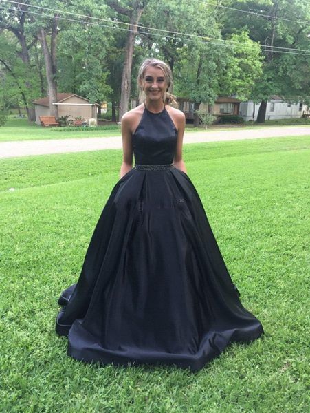 black halter prom dresses 2018 with backless satin beaded sash formal evening gown party dresses with floor length, Black;red
black halter prom dresses 2018 with backless satin beaded sash formal evening gown party dresses with floor length, Black;red