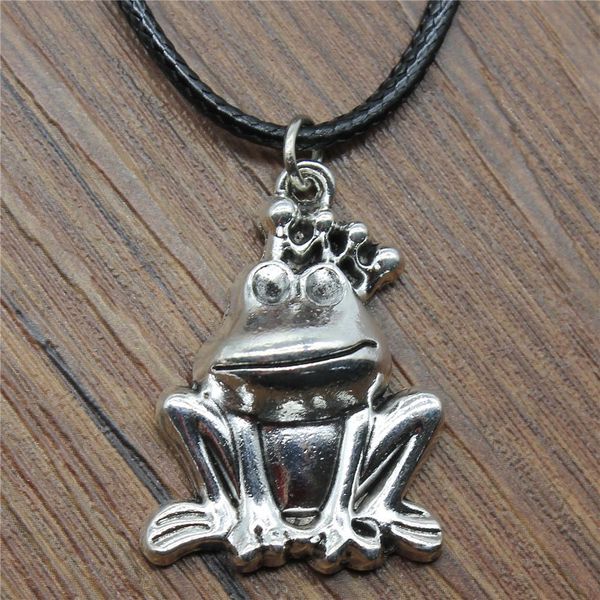 wysiwyg 5 pieces leather chain necklaces pendants choker collar hand made necklace men frog prince frog 34x25mm n6-b13846, Golden;silver
wysiwyg 5 pieces leather chain necklaces pendants choker collar hand made necklace men frog prince frog 34x25mm n6-b13846, Golden;silver