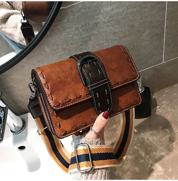 plain vintage bags women shoulder messenger bags fashion designer ostrich cross body bags female handbags famous brands jucai /10
plain vintage bags women shoulder messenger bags fashion designer ostrich cross body bags female handbags famous brands jucai /10