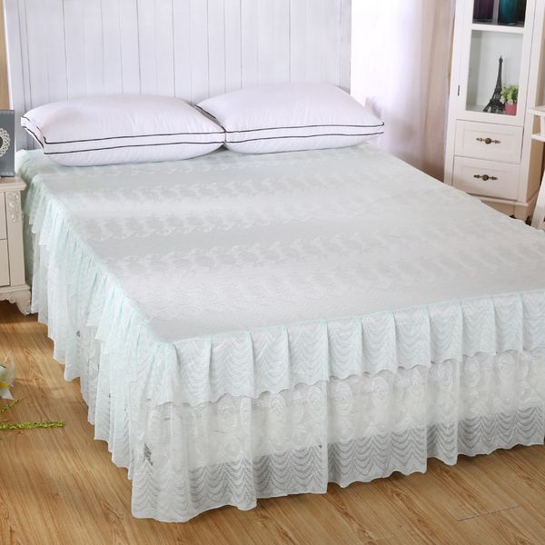 stylish simple and elegant water green lace bed skirt beautiful and generous comfortable breathable
stylish simple and elegant water green lace bed skirt beautiful and generous comfortable breathable