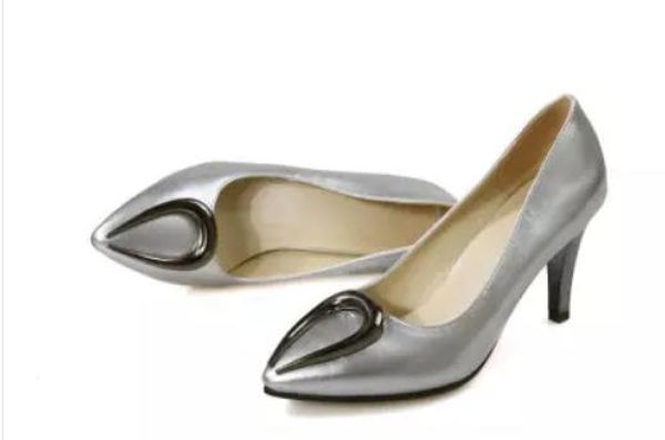 send 2018 spring and autumn new style pointed end high-heeled shallow mouth fine heel women's shoes, Black
send 2018 spring and autumn new style pointed end high-heeled shallow mouth fine heel women's shoes, Black