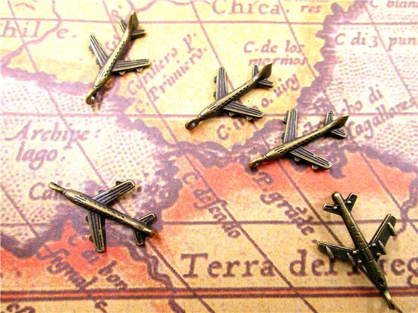120pcs- airplane charms, antique bronze mini aircraft plane charm pendants 22x15mm, Bronze;silver
120pcs- airplane charms, antique bronze mini aircraft plane charm pendants 22x15mm, Bronze;silver