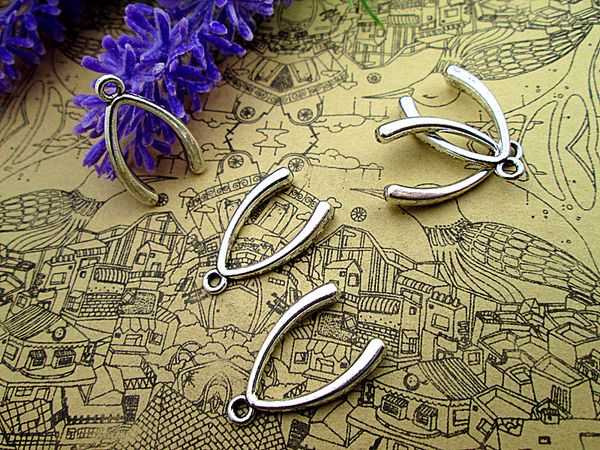 45pcs wishbone charms-- antique silver lovely bone charm pendant 15x24mm, Bronze;silver
45pcs wishbone charms-- antique silver lovely bone charm pendant 15x24mm, Bronze;silver