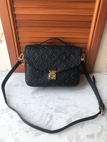 

Free shipping high quality genuine leather women's handbag pochette Metis shoulder bags crossbody bags messenger bagM40780