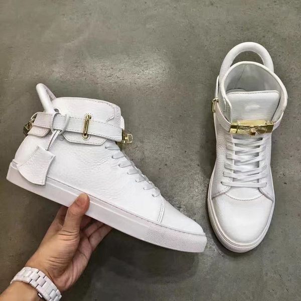 r brand locks men sports sneakers cowhide fashion men comfortable casual flat shoes high shoes lock shoes red black white
r brand locks men sports sneakers cowhide fashion men comfortable casual flat shoes high shoes lock shoes red black white