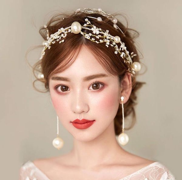 bridal accessories, wedding accessories, handmade pearls, headbands, hoops, earrings, two sets of headwear, Silver
bridal accessories, wedding accessories, handmade pearls, headbands, hoops, earrings, two sets of headwear, Silver