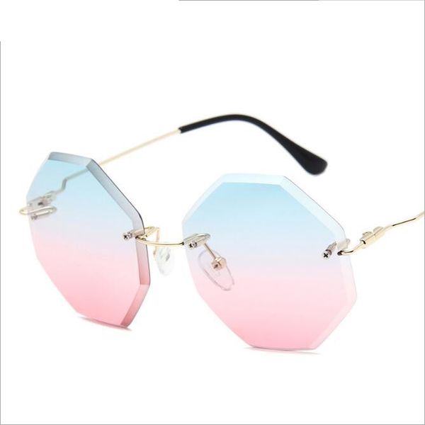2018 women new candy color eyewear rhombus sunglasses female glasses decoration cool glasses with clear lens, White;black
2018 women new candy color eyewear rhombus sunglasses female glasses decoration cool glasses with clear lens, White;black