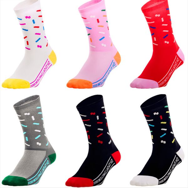 3 pc new riding socks cycling outdoor running skateboarding hiking breathable wear-resistant socks football, Black
3 pc new riding socks cycling outdoor running skateboarding hiking breathable wear-resistant socks football, Black